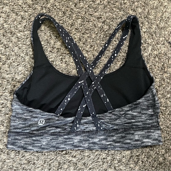Lululemon Energy Bra Size 4 - Picture 4 of 6